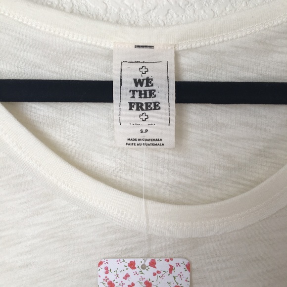 We The Free | Flutter Sleeve Top - Picture 4 of 6